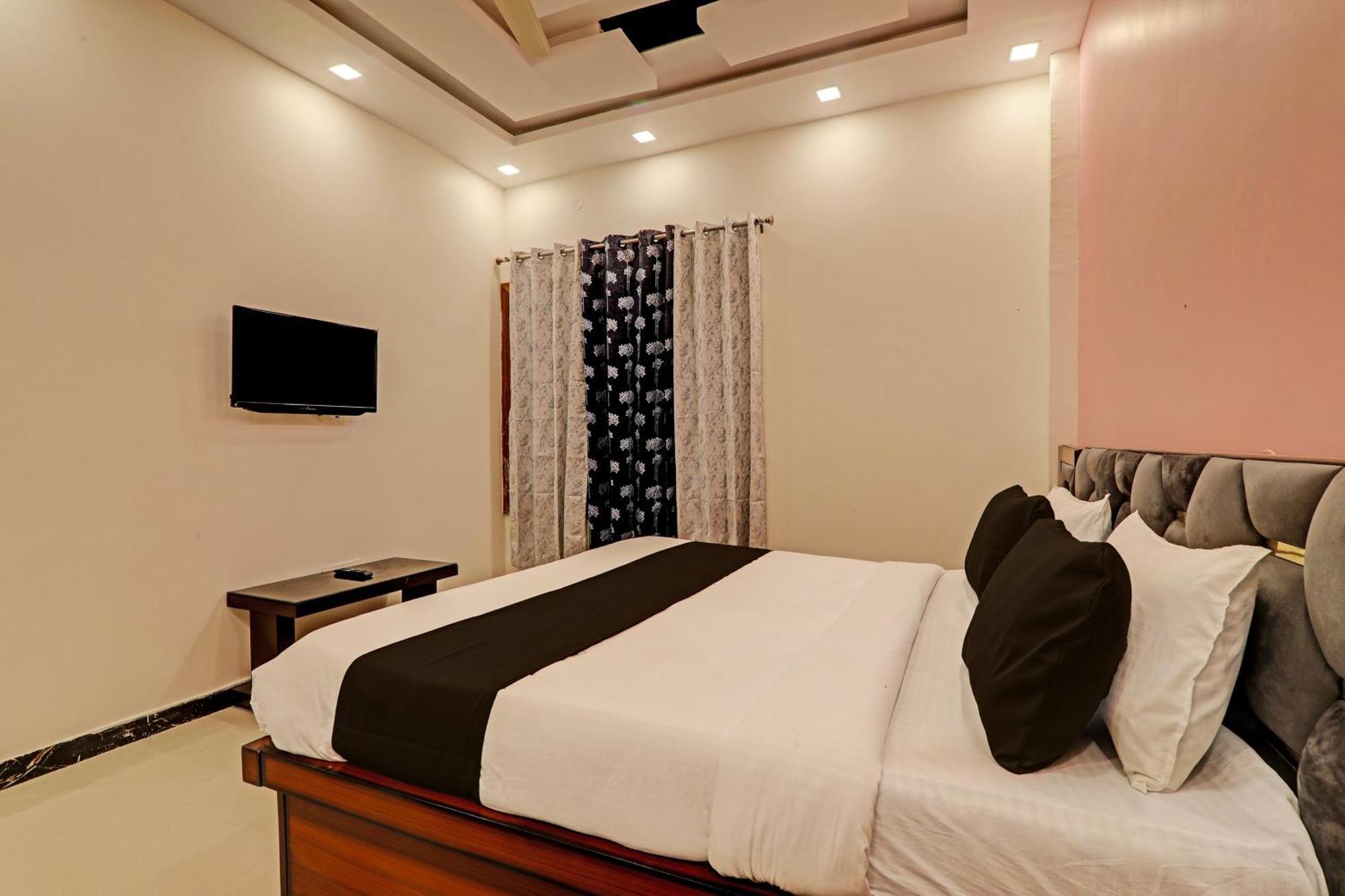 Hotel O Awadh International Bela Pratapgarh Buitenkant foto