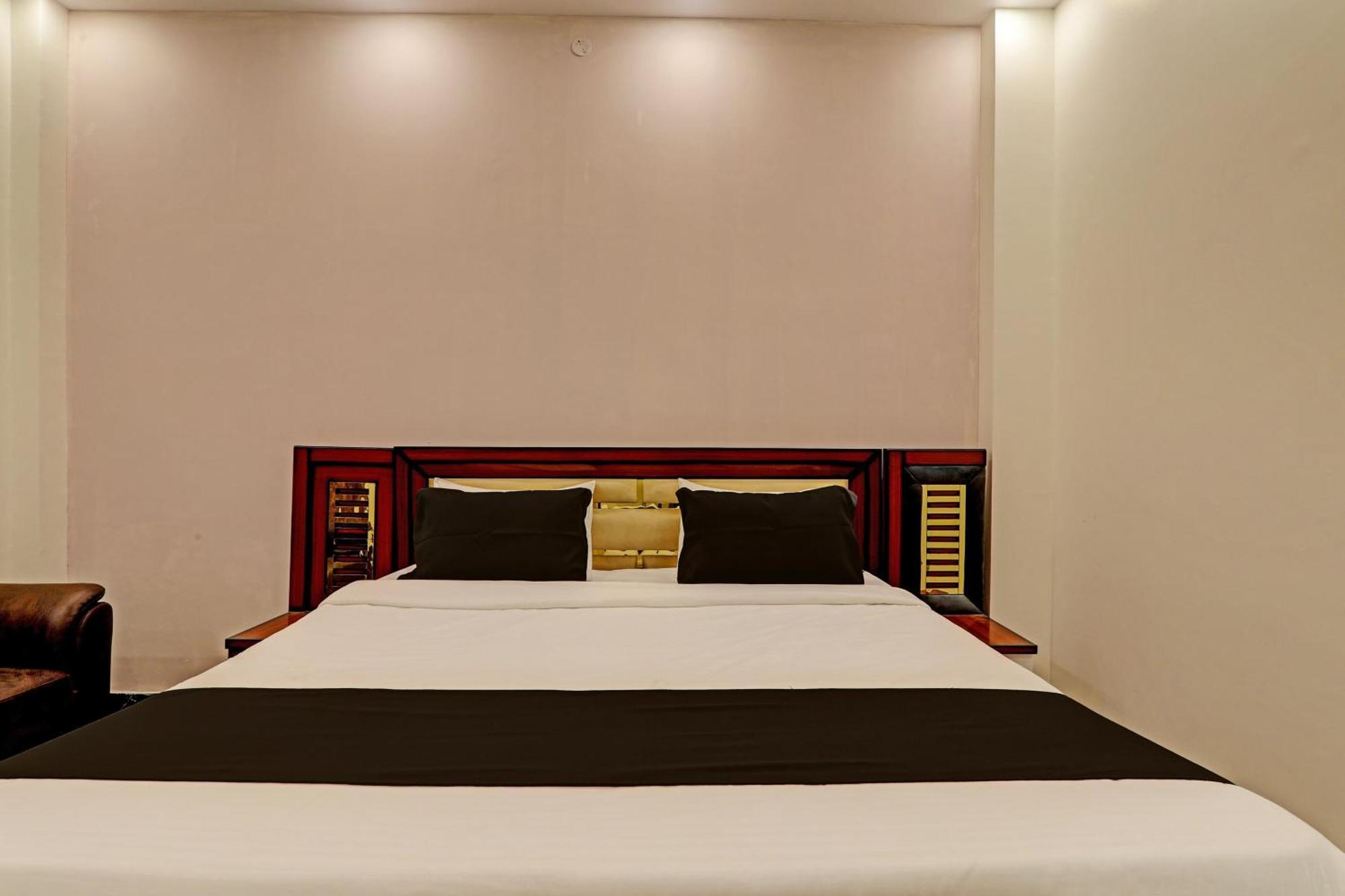 Hotel O Awadh International Bela Pratapgarh Buitenkant foto