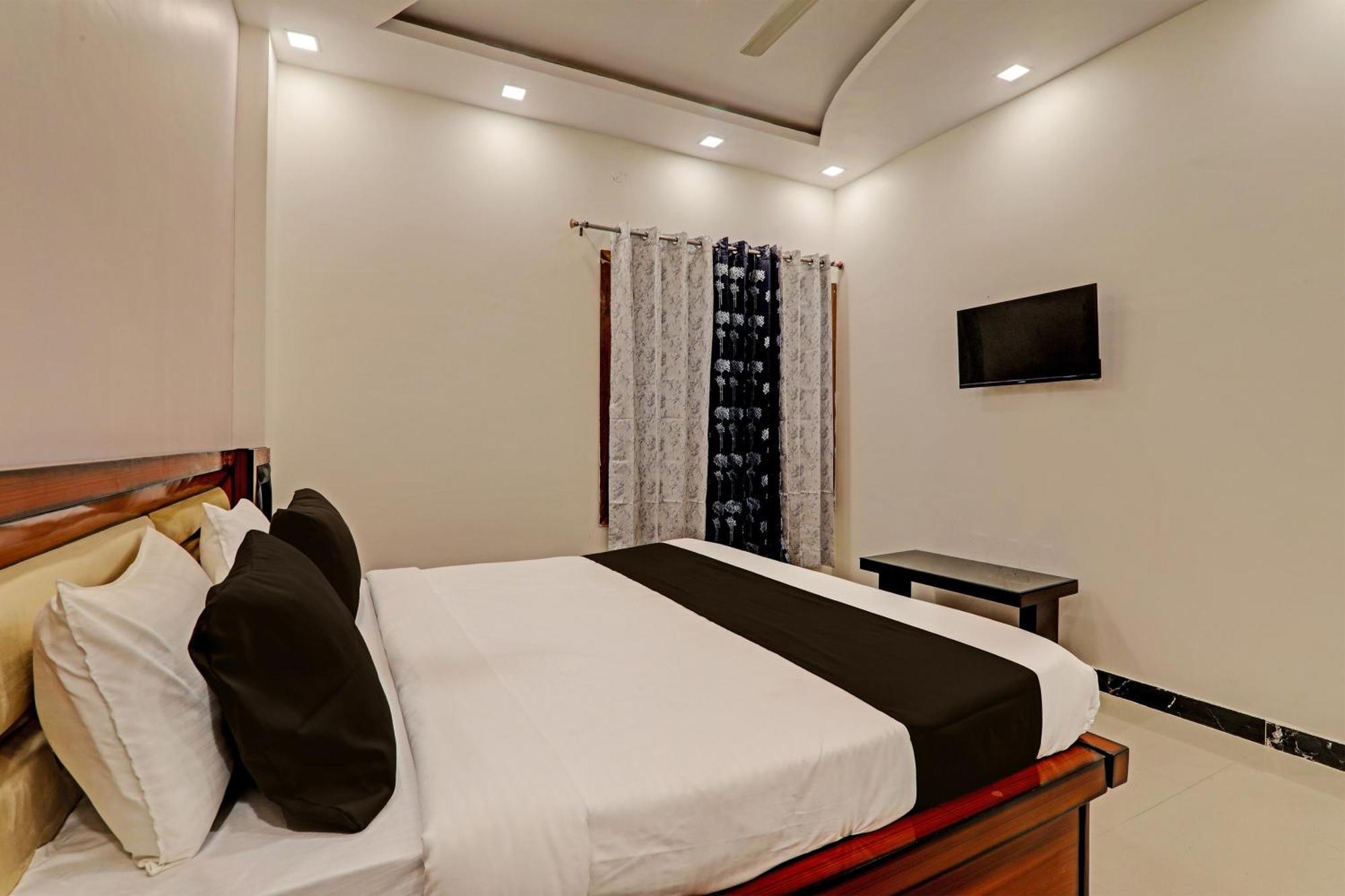 Hotel O Awadh International Bela Pratapgarh Buitenkant foto