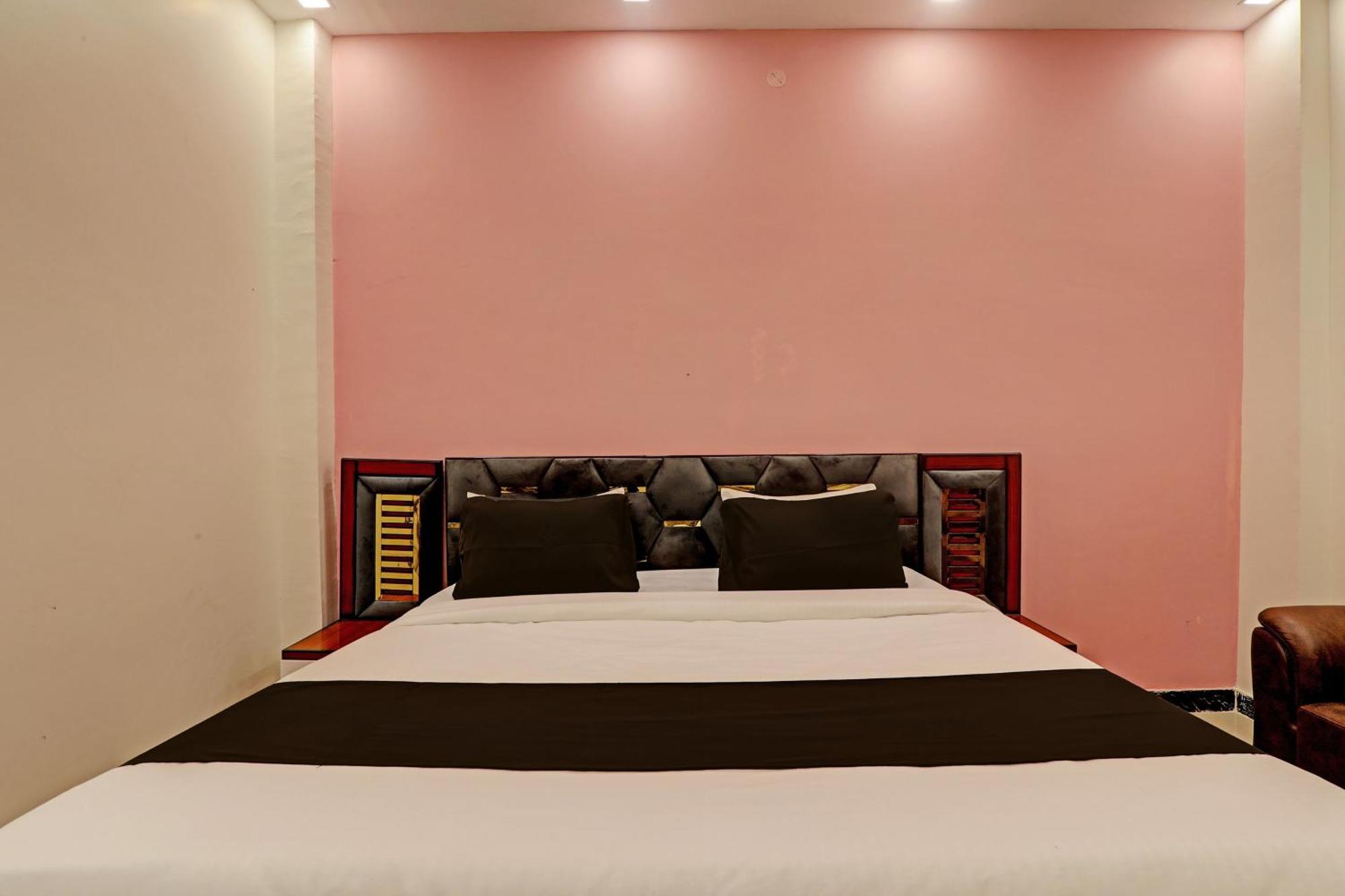 Hotel O Awadh International Bela Pratapgarh Buitenkant foto
