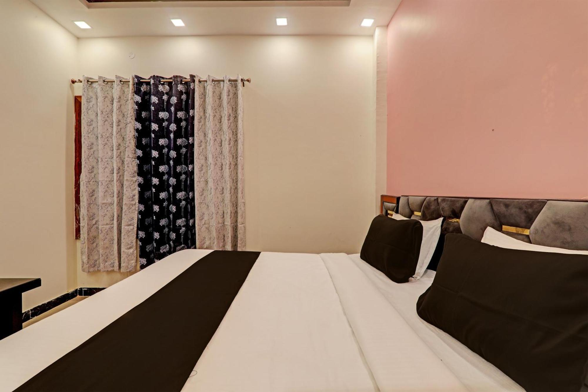 Hotel O Awadh International Bela Pratapgarh Buitenkant foto